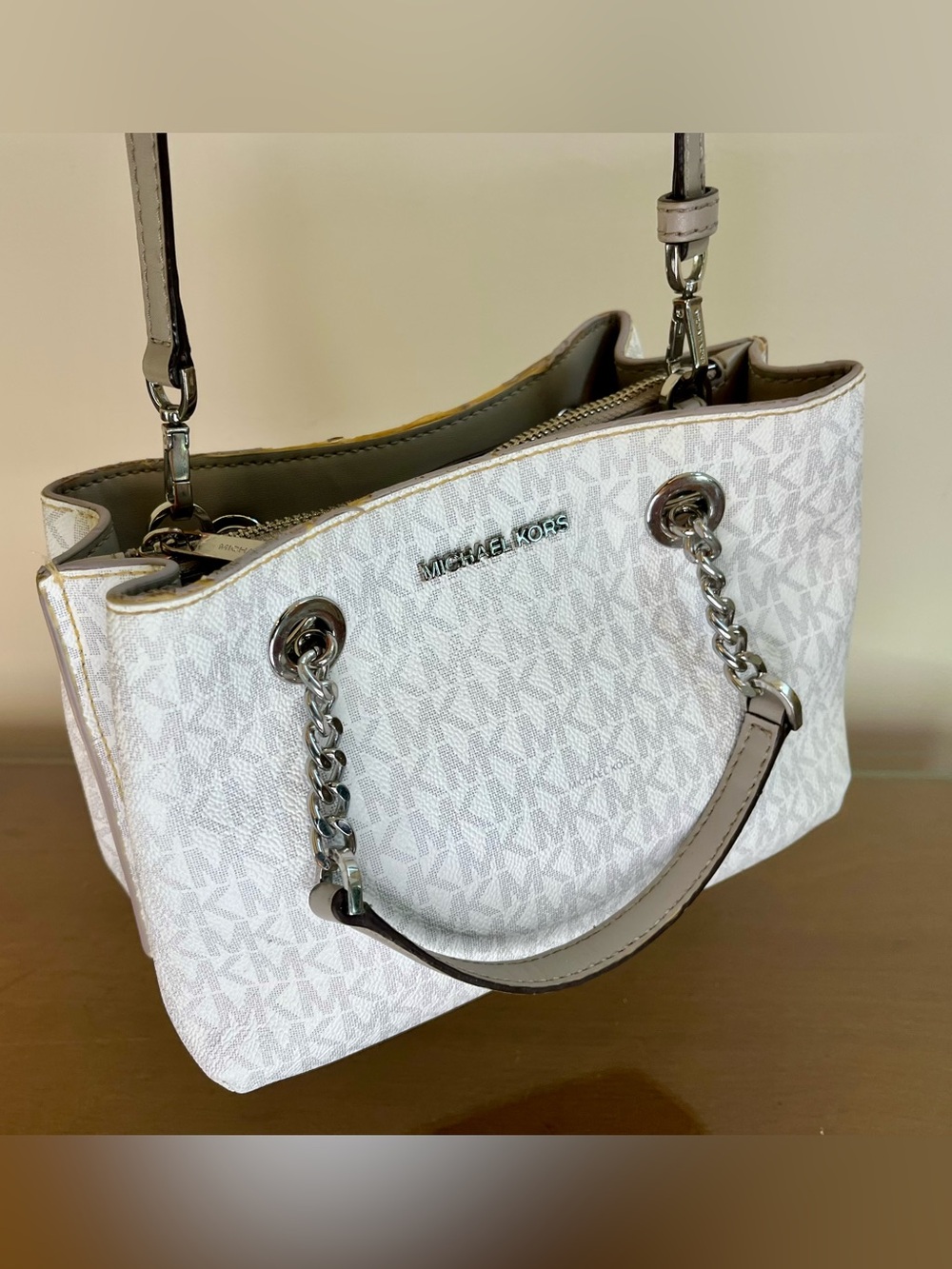 Michael Kors Teagan Logo Small Messenger Bag Bright White Convertible Handbag